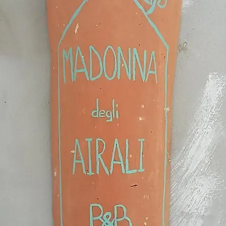 Madonna Degli Airali Bed & Breakfast Vezza d'Alba