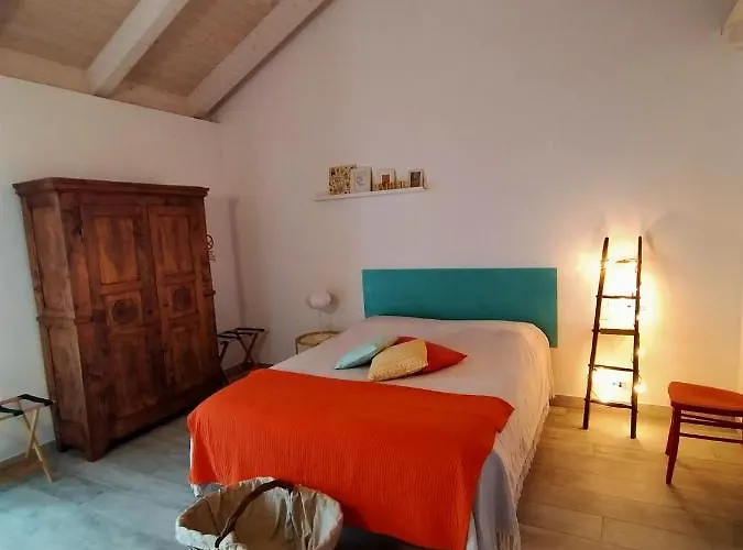 Madonna Degli Airali 4*