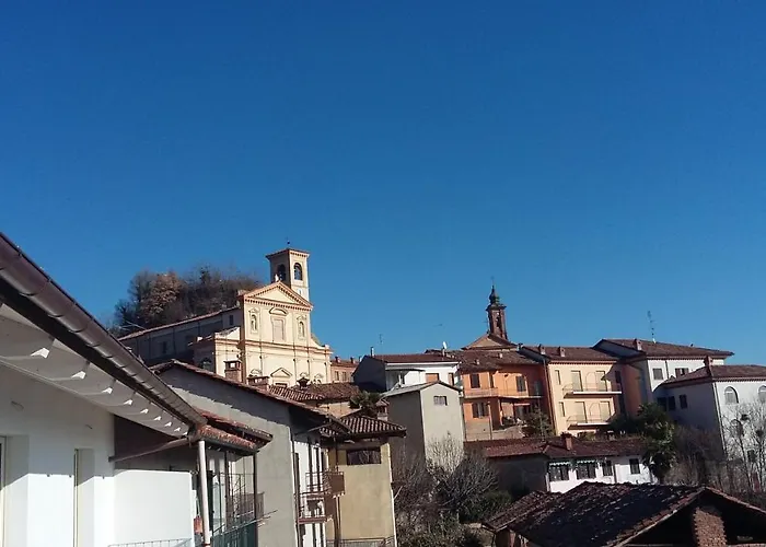 Madonna Degli Airali Oda ve Kahvaltı Vezza d'Alba